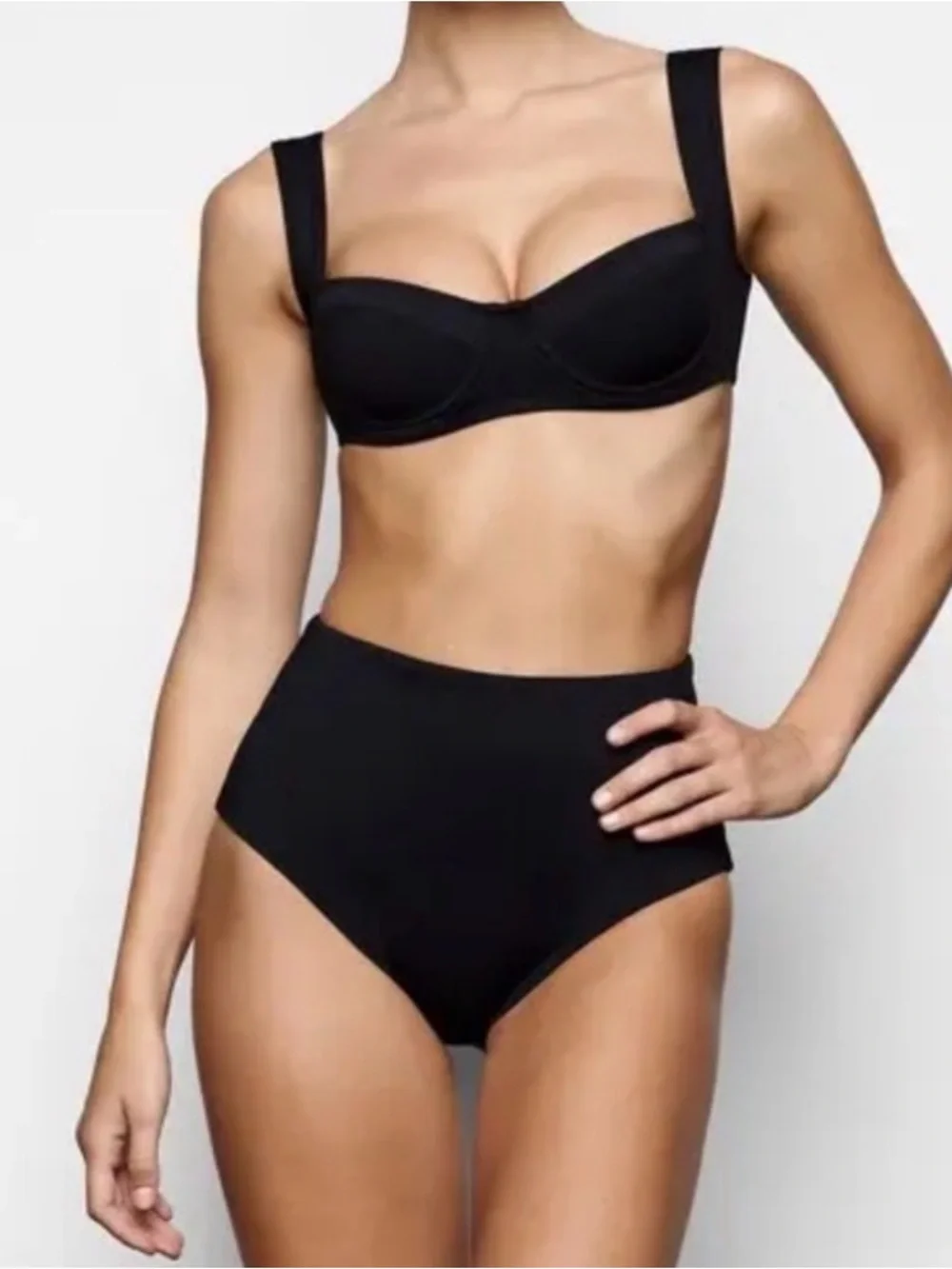SKIMS underwire cups